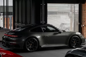 Porsche 911 มีรุ่นย่อนอะไรบ้างในแต่ละ Generation?
