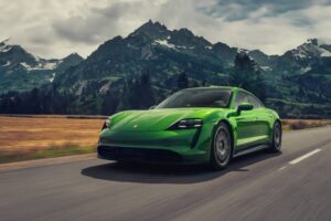 Porsche Taycan Turbo S ราคา