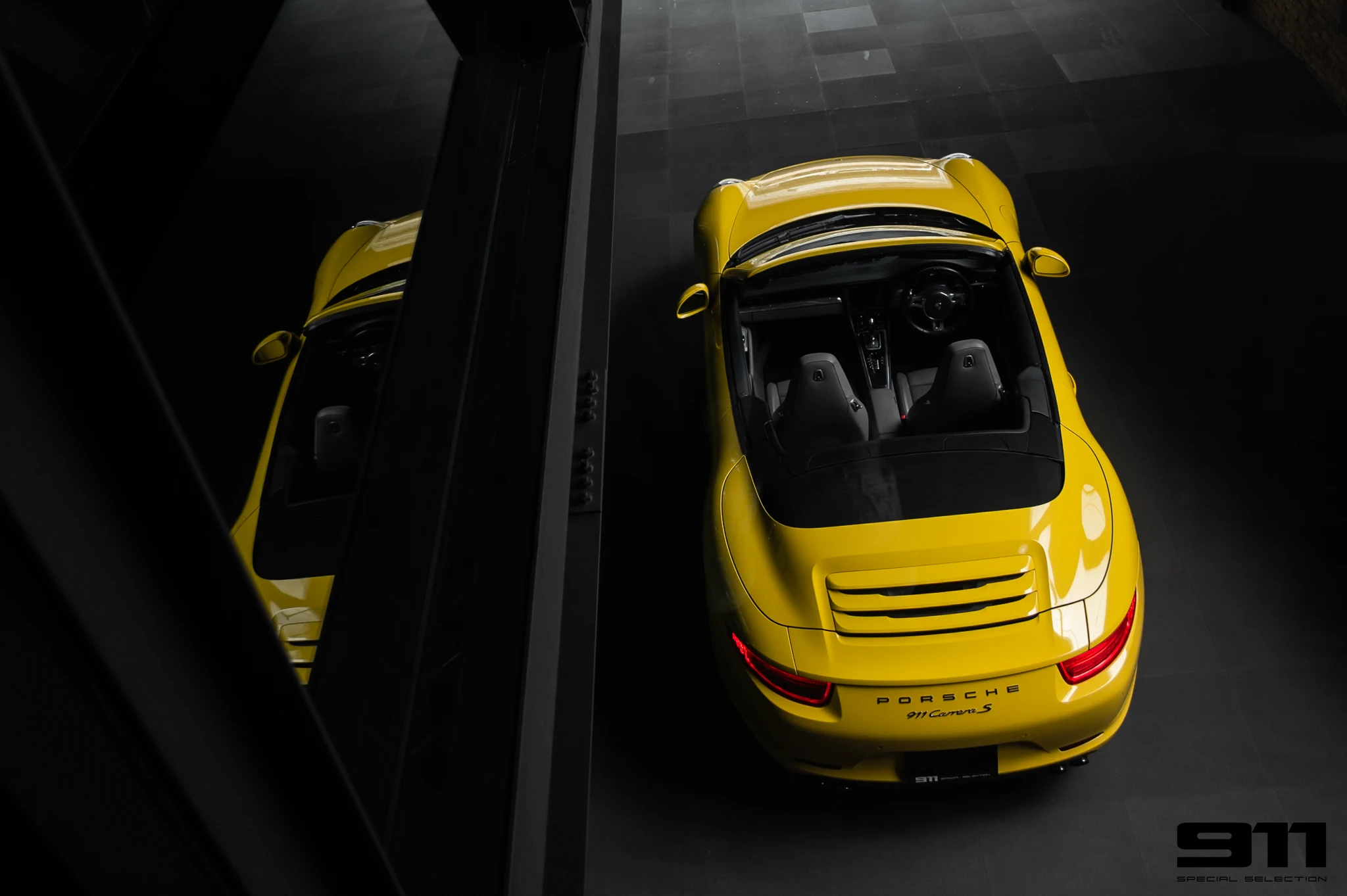 20260513_991Cabriolet_C-22